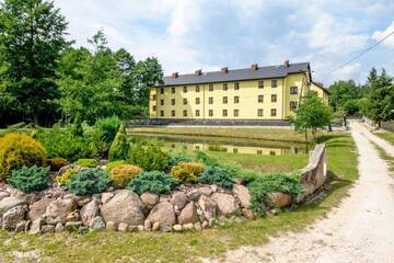 Фото Отель Hotel Chańcza г. Raków 3